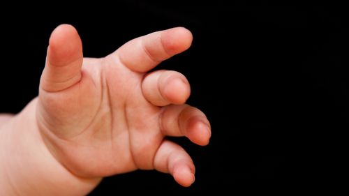 Caz șocant de pruncucidere: O femeie din Alba, acuzată că și-a ucis copilul pe care l-a născut acasă, neasistată. A fost arestată pentru 30 de zile