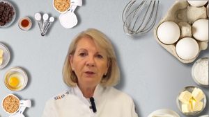 INTERVIU – VIDEO | De ce este esențial să citim etichetele cu atenție. Dr. Ing. Gabriela Berechet: „Să caute materia primă principală care dă denumirea produsului. Ciocolata ar trebui să înceapă cu masa de cacao”