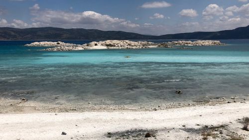 Cercetătorii NASA cred că lacul Salda, din provincia turcă Burdur, are caracteristici minerale şi geologice similare cu craterul Jezero de pe Marte