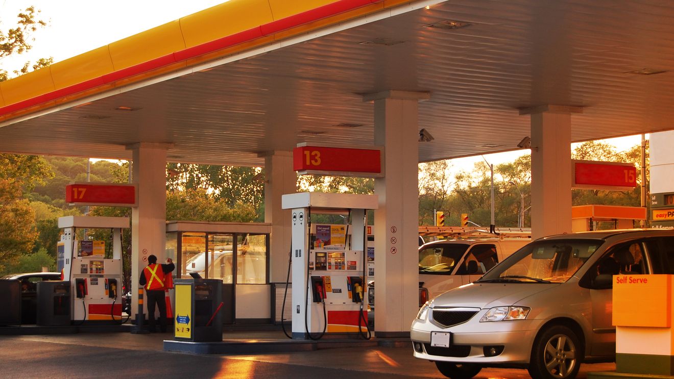 Fritz, despre reducerea accizei sau TVA la carburanți: Am cerut Ministerului Finanțelor să vină cu niște calcule, pentru că sunt consecințe pe buget. Îngrijorător este că și consumul a scăzut / Am decis să prelungim schema care ajută transportatorii mari 