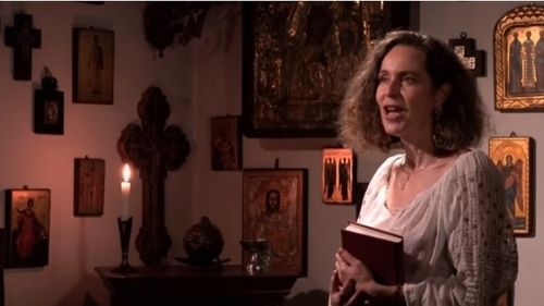 VIDEO Dacian Cioloș a postat pe Facebook un clip cu soția sa interpretând colinda ”O, ce veste minunată!”