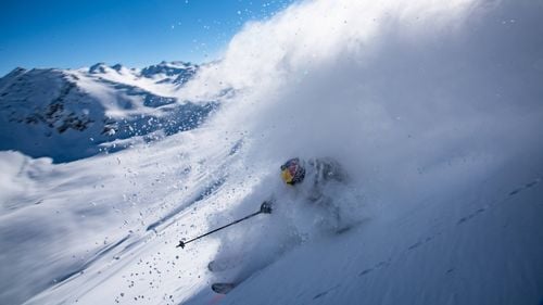 Sfaturi de la salvamontişti: Dacă vreţi să aveţi o zi frumoasă pe munte, echipaţi-vă adecvat / Gheaţa nu iartă