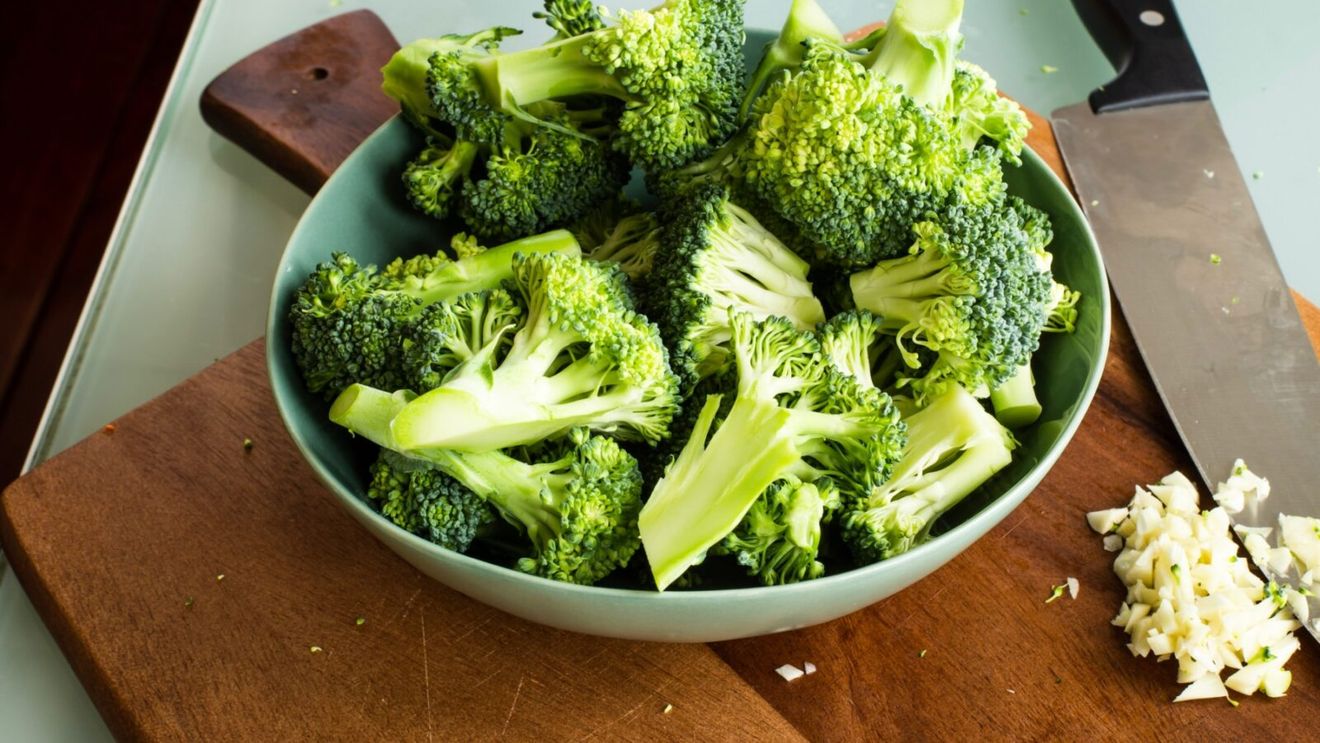 STUDIU Consumul de broccoli poate limita severitatea alergiilor cutanate