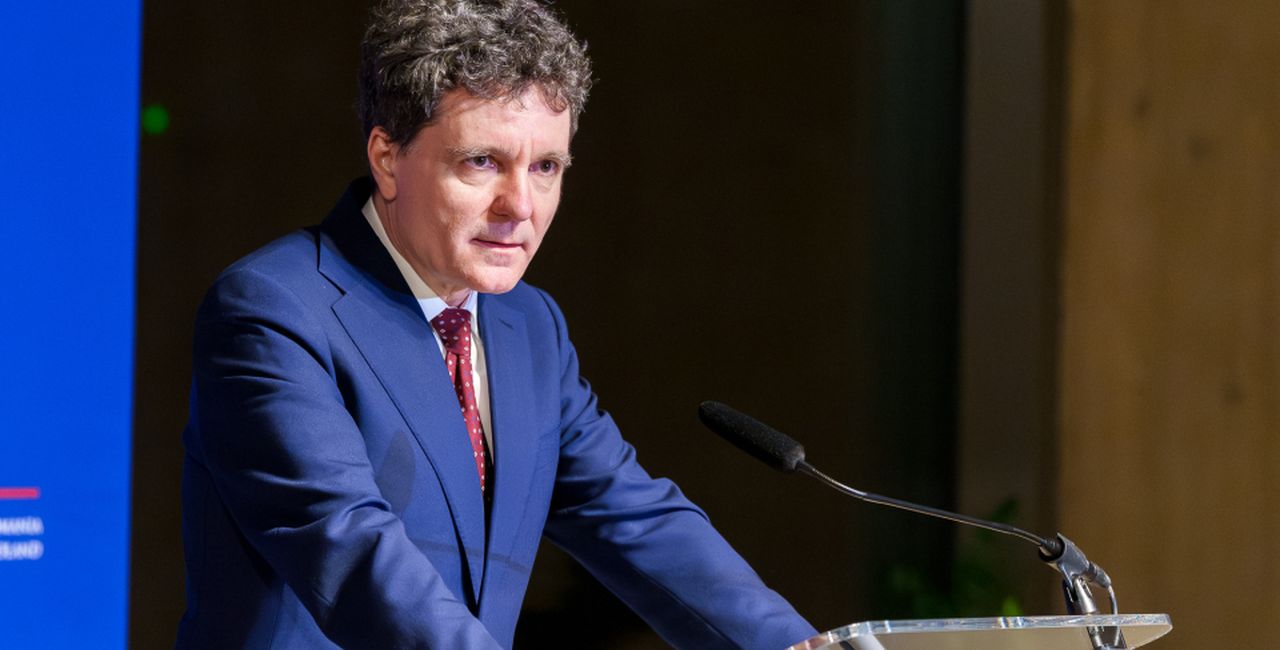 Live Nicușor Dan: Nu poți să te lupți cu Sistemul când ești șeful Sistemului / A existat o aversiune socială față de magistrați. E legitim ca CSM să apere magistrații, nu e legitim să escaledeze. Dar nu am mijloace instituționale să intervin