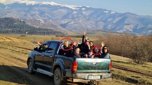 Oficial: Raluca Turcan și alte cinci persoane, amendate de Poliție cu 3.000 de lei în total pentru că nu au purtat masca de protecție