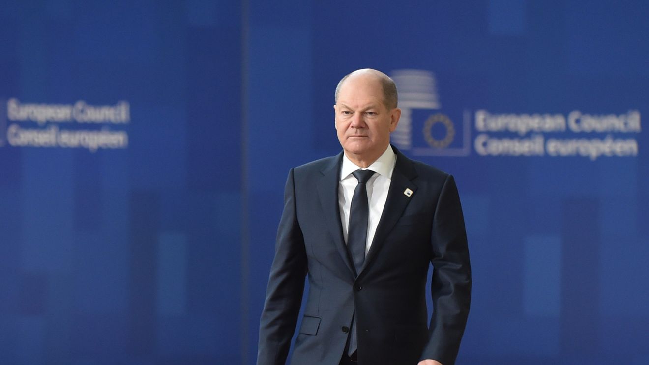 Cancelarul german Olaf Scholz, tot mai contestat în rândurile social-democraților