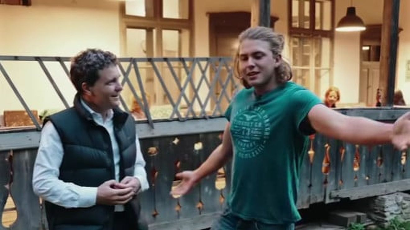 Un nou clip video postat de președintele Nicușor Dan de la Roșia Montană: A vizitat galeriile romane și s-a întâlnit cu tineri din programul Adoptă o Casă