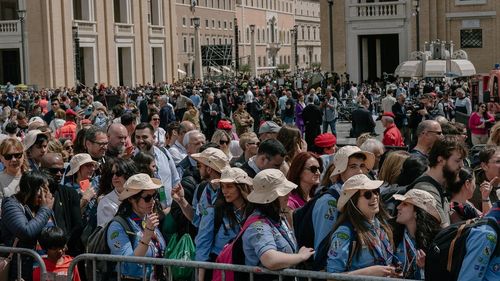 Peste 500.000 de tineri catolici de pe toate continentele sunt aşteptaţi la Roma la chemarea papei pentru a participa la Jubileul "Anul Sfânt"