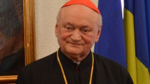 Cine a fost Cardinalul Lucian Mureșan, liderul Bisericii Greco-Catolice din România, care a încetat din viață joi: De la fiu de țăran, muncitor necalificat la o carieră de piatră, ofițer de aviație, țintă a Securității, la preot în clandestinitate și prieten al Papei