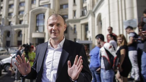Ce ”idei privind colaborarea cu Sebastian Ghiță” se discutau în laboratoarele Moscovei / Numele patronului de la România TV, pus în legătură cu o rețea de agenți și propagandiști ruși / Scurgere masivă de documente publicate de un portal din Armenia