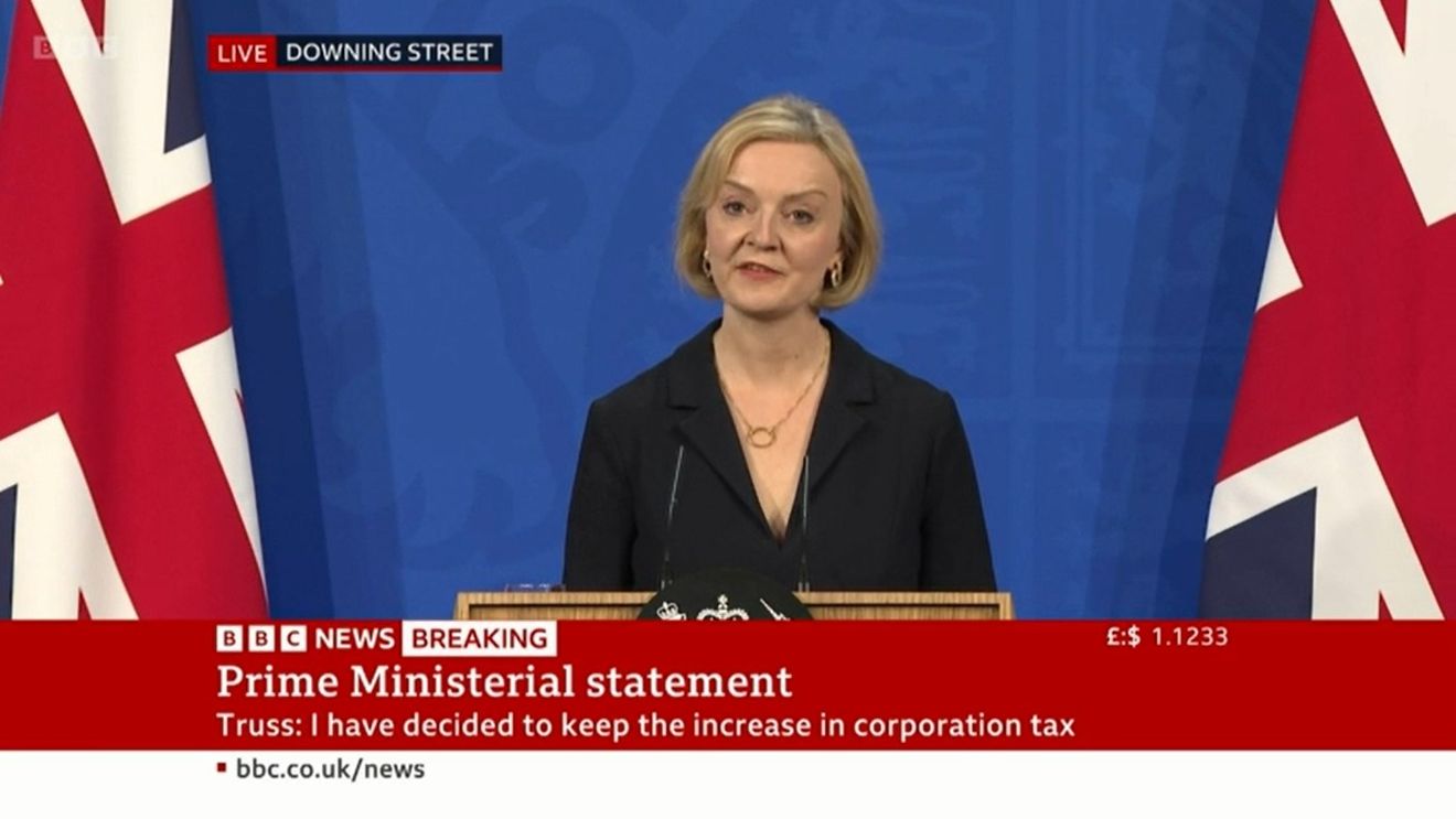 UK: Guvernul condus de Liz Truss și Partidul Conservator în haos total după demisia ministrei de interne Suella Braverman și un vot halucinant în Camera Comunelor