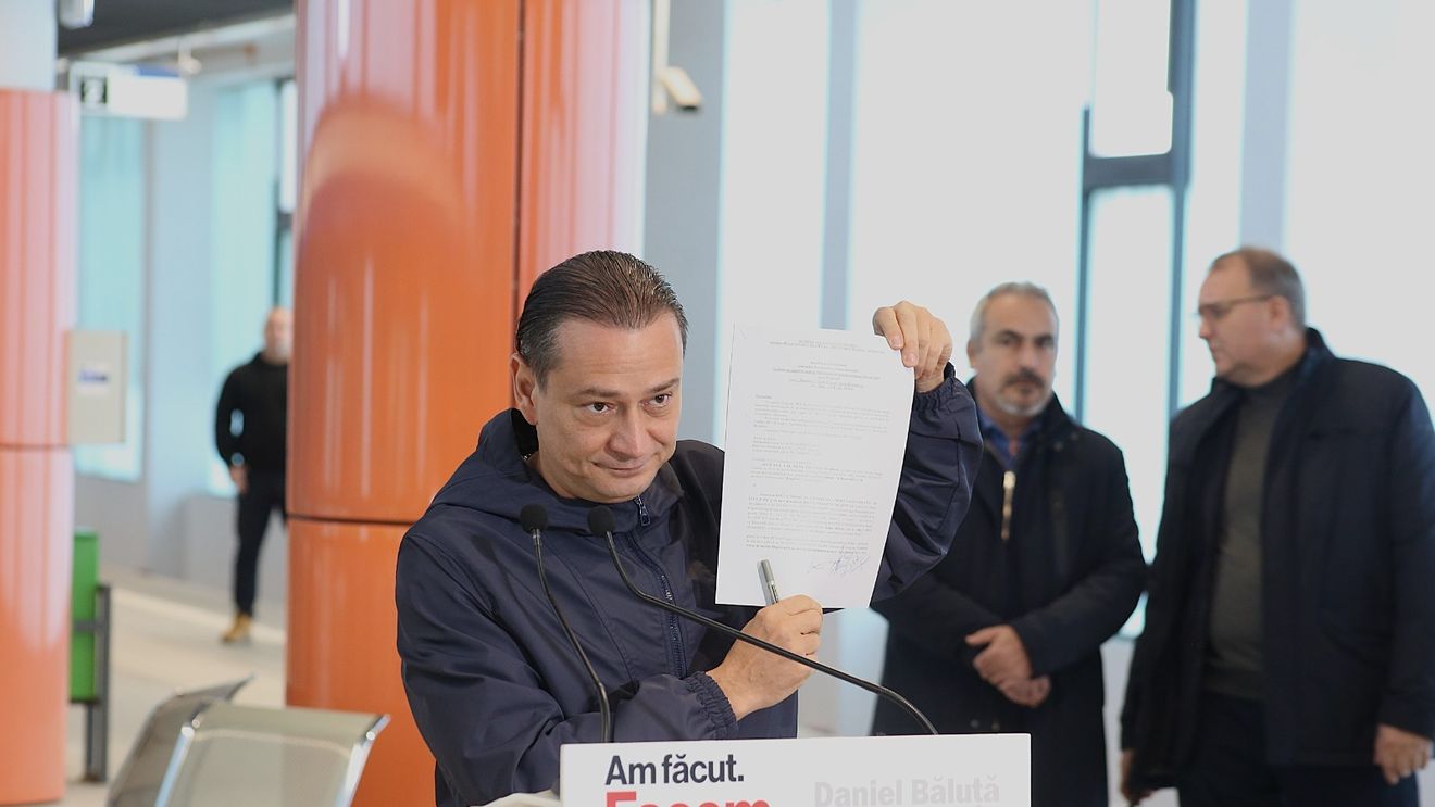 Începe implementarea celei mai mari investiții publice derulate la nivel local în România! Primarul Daniel Băluță a semnat ordinul de începere a lucrărilor de extindere a magistralei de metrou M4