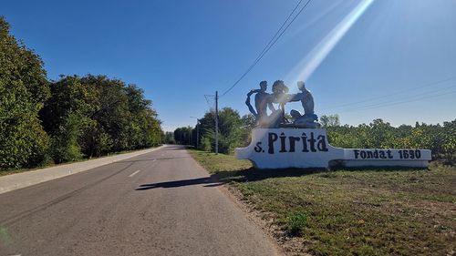 Propaganda ține populația din regiunea transnistreană izolată într-o bulă informațională, deconectată de Republica Moldova. Generațiile tinere sunt educate într-un spirit de ostilitate față de Chișinău și de loialitate exclusivă față de Rusia - studiu