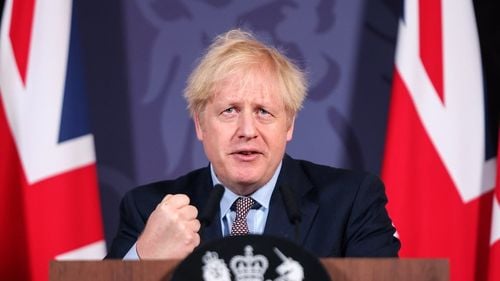 BREAKING Boris Johnson a anunțat un nou lockdown pentru Anglia: Englezii vor ieși din case doar pentru urgențe/ Restricțiile încep la miezul nopții