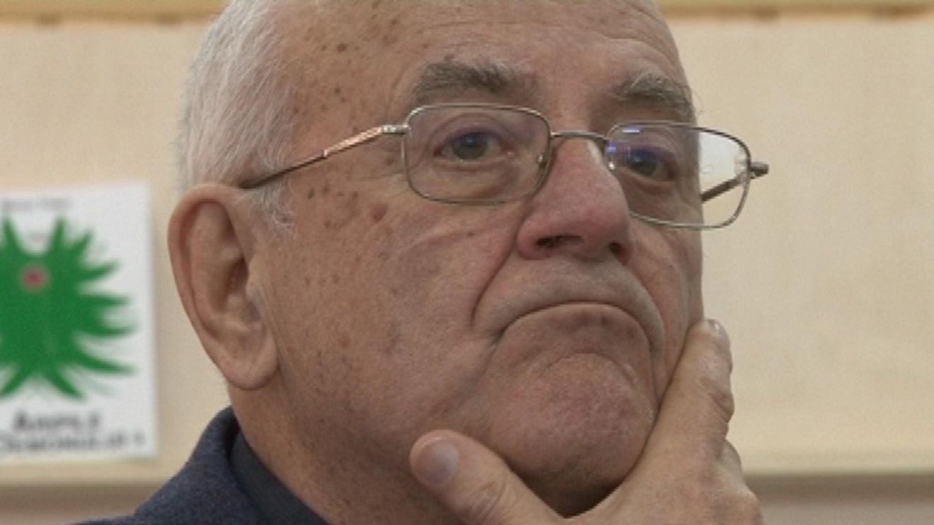 A decedat scriitorul, criticul și istoricul literar Mircea Tomuș. Avea 88 de ani
