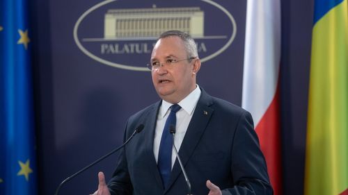 Ciucă: Am primit mandat de la conducerea partidului să rămânem în protocol/  Dacă nu se rămâne în protocol, varianta este să renegociem distribuirea responsabilității ministerelor, cu reducerea numărului de ministere și a tuturor pozițiilor din aparatul de stat, secretari de stat, agenții