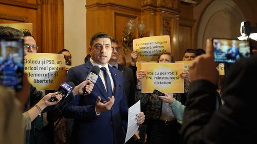 VIDEO Protest AUR la Parlament / Îmbrânceli în sala în care are loc şedinţa conducerii PSD / Schimb de replici între George Simion şi Alfred Simonis