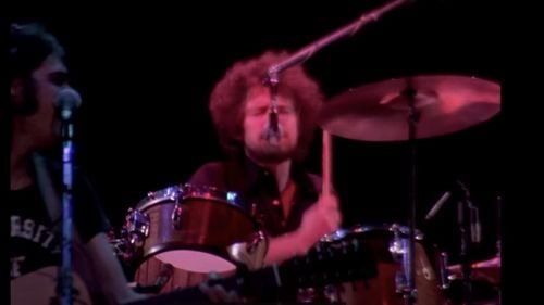 Eagles, turneu de adio care va începe la New York în luna septembrie şi care ar putea fi prelungit, înainte ca trupa să-și încheie cariera de peste o jumătate de secol