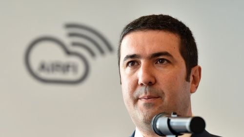 Noul director al Aeroportului București, numit cu sprijinul Rovanei Plumb, e unul dintre experții din grupul PNL pentru infrastructură