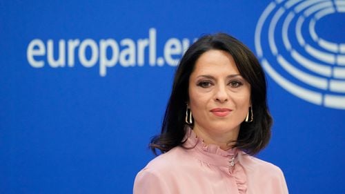 Ramona Strugariu a primit cetățenia Republicii Moldova / Președintele Maia Sandu a semnat decretul / A fost numită la conducerea Institutului Național al Justiției