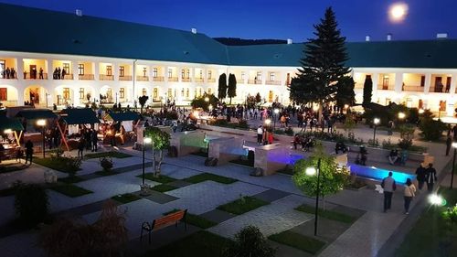 Noaptea Muzeelor, sâmbătă, la a XXI-a ediţie: Expoziţii, concerte, proiecţii de filme, recitaluri, ateliere în cadrul celor peste 75 de instituții muzeale participante