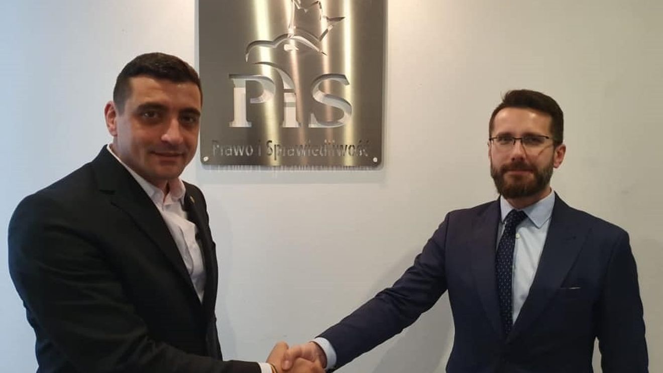 AUR anunță că strânge relațiile cu partidele anti-UE / George Simion s-a întâlnit cu lideri ai partidului de guvernare din Polonia și cu conservatorii europeni