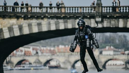 Richard Browning, inventatorul costumului de zbor individual, vine în premieră în România, la GoTech World 2023 /  „Zburătorul” va face o demonstrație live în cadrul evenimentului