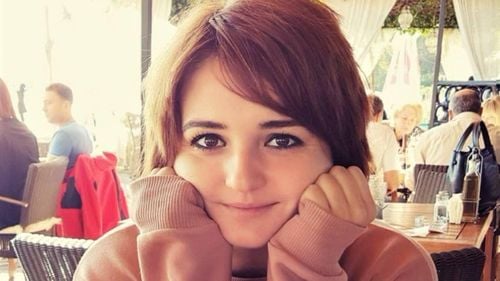 Jurnalista Andreea Pavel debutează cu prima carte lansată la Târgul Gaudeamus: ”Despre armeni”