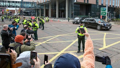 Un document ”top secret” cu itinerariul lui Joe Biden și desfășurarea forțelor de poliție, găsit pe străzile din Belfast/ Președintele american vizitează joi satul natal al familiei sale din Irlanda