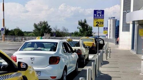 Consiliul Concurenței a sancționat COTAR, FORT și 18 companii de taxi pentru o înțelegere privind intrarea pe Aeroportul Otopeni / Compania Națională Aeroporturi București va permite accesul aplicațiilor de ridesharing