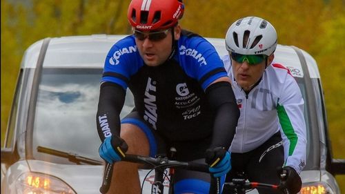 Un oficial din Autoritatea pentru Digitalizare, transferat în stare gravă în Germania după ce s-a îmbolnăvit de Covid. Are 40 de ani și este ciclist profesionist