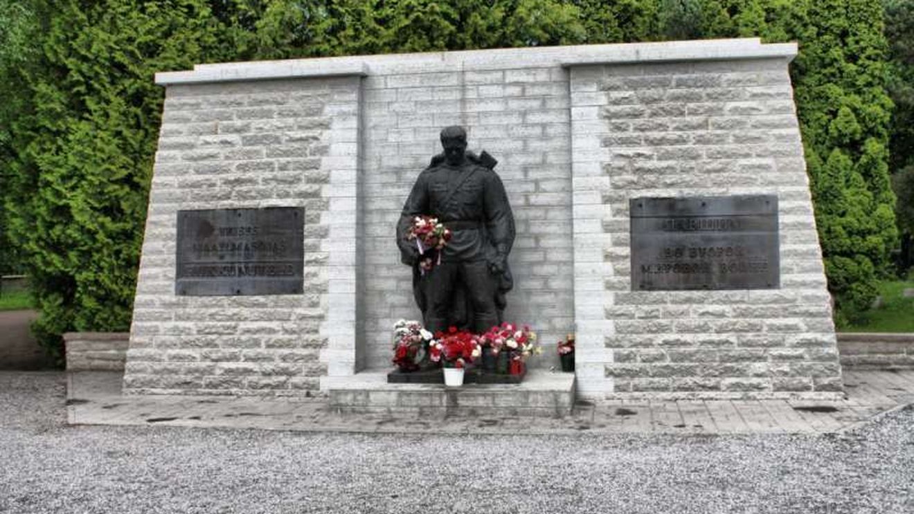 Estonia a alocat aproape un milion de euro pentru demontarea monumentelor sovietice