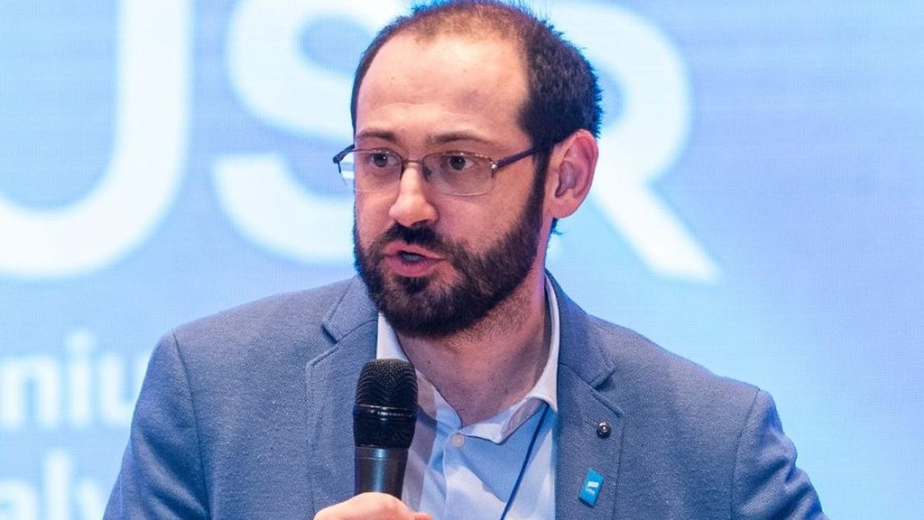 Proiect: USR propune diminuarea cu 25% a indemnizaţiilor senatorilor şi deputaţilor pe perioada stării de urgență și jumătate de an după