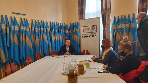 Două partide maghiare din România au fuzionat. Noul partid se numește Alianța Maghiară din Transilvania (AMT) și promovează autonomia