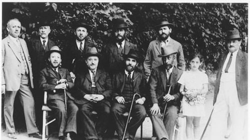 FOTO Cum a ajuns Sighetul lui Elie Wiesel dintr-un orășel evreiesc înfloritor ”Judenrein” - curățat de evrei/O mare sinagogă din estul Europei, construită în orașul în care mai trăiesc câțiva evrei