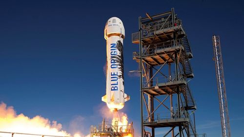 VIDEO UPDATE Blue Origin a lansat cu succes în spațiu primul echipaj integral feminin din istorie