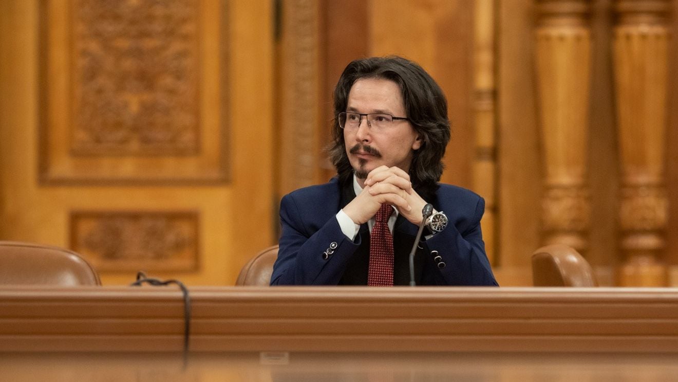 Cristi Danileț prezintă argumentele juridice pentru care CCR ar urma să respingă candidatura lui Călin Georgescu la alegerile din 4 mai, după declarațiile revizioniste ale acestuia