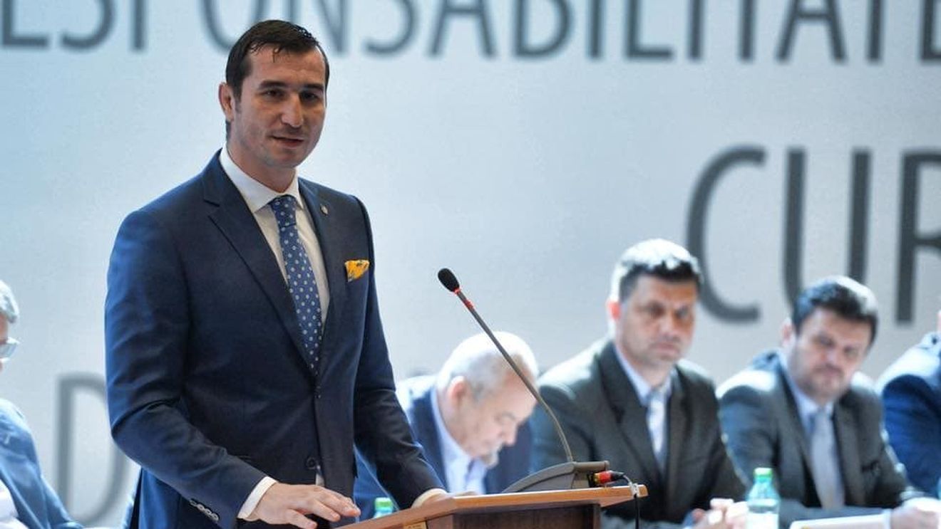 Alin Petrache, fiul controversatului afacerist care făcea parte din tripleta Bittner - Petrache - Cocoș, contestat puternic de lumea rugby-ului