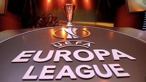 FCSB și CFR Cluj și-au aflat posibilele adversare din play-off-ul Europa League: Aberdeen pentru roș-albaștrii, echipă din Gibraltar sau Armenia pentru clujeni