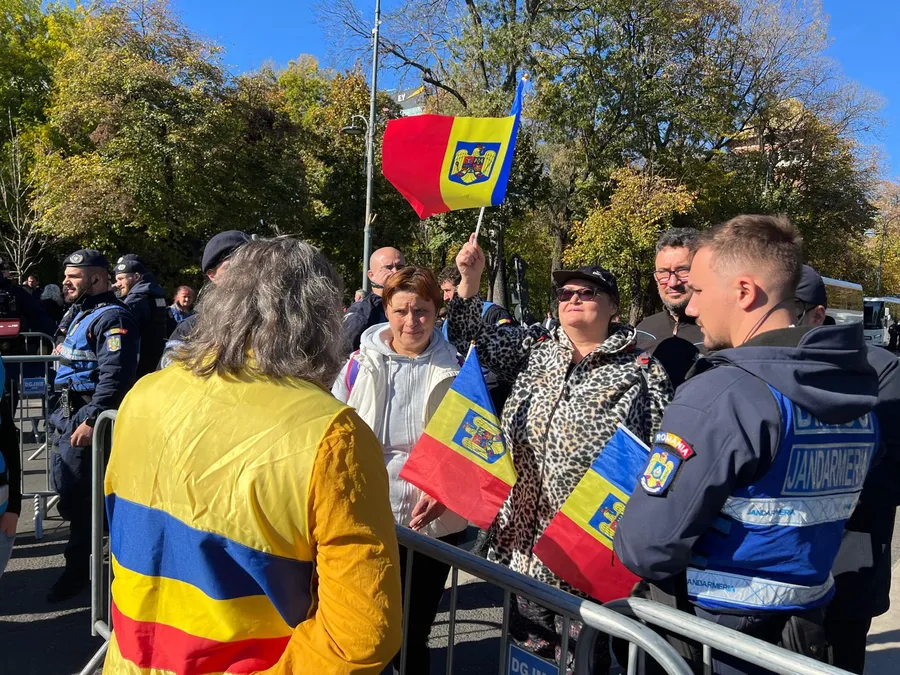 Protestatari guvern suveraniști
