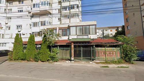 Bihor: Primăria Oradea a demolat o construcție în care a funcționat un restaurant chinezesc și care încălca normele de urbanism