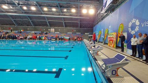 Campionat European de înot în ape îngheţate la Oradea: Recorduri mondiale la 500 m liber doborâte de germanii Alisa Fatum și Andreas Waschburger