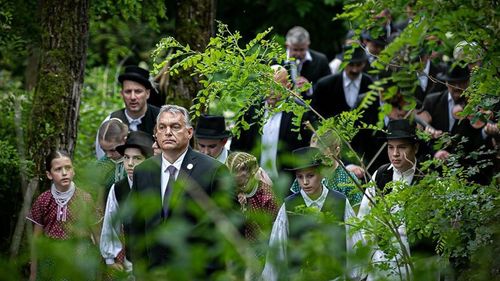 Guvernul de la Budapesta devine jucător imobiliar în toată Europa Centrală și de Est: vrea să cumpere toate imobilele care au legătură cu Ungaria