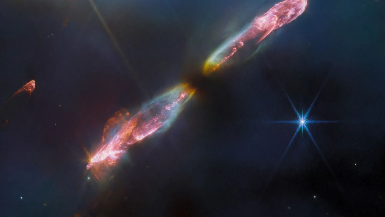 Cum arăta Soarele la "naștere"? Imaginea unei protostele, capturată de Telescopul Spațial James Webb, ar putea răspunde acestei întrebări