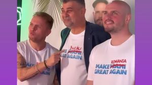 Premierul Ciolacu, prezent la ziua de naștere a lui Codin Maticiuc, s-a pozat împreună cu BRomania, îmbrăcat cu un tricou cu mesajul ”Make Buzău great again” / BRomania a fost condamnat la amendă penală după ce a fost oprit în trafic în 2021 și testat pozitiv la cocaină