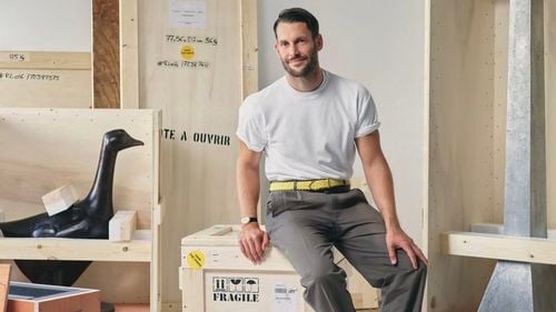 Jacquemus intră în industria frumuseții, sprijinit de unul dintre cei mai mari jucători din domeniu: L'Oreal