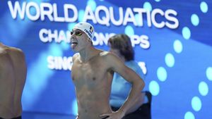 David Popovici, în semifinale la 100 m liber: Cine transmite la tv cursa campionului român