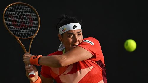 Tunisianca Ons Jabeur joacă finala la Wimbledon, împotriva cehoaicei Marketa Vondrousova