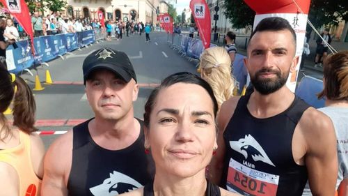 Șeful IPJ Cluj, locul 2 la un cros organizat în municipiul Cluj / A făcut echipă cu alți doi polițiști în cursa de 8 km