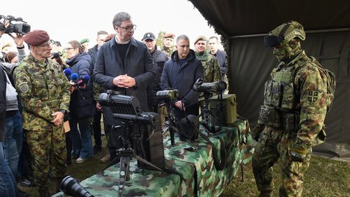 Presa tabloidă sârbă instigă la tensiuni etnice în Kosovo: „Vor să expulzeze toți sârbii din Kosovo. Ne vom apăra cu toate forțele”, „Armata noastră poate și trebuie să meargă în Kosovo”